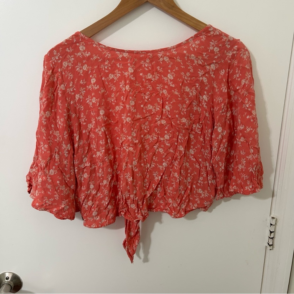 Billabong Women’s Coral Floral Print Twist  Tie Reversible Top Blouse